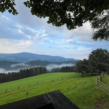 Apartmán Naturparadies, Kleines Bauernhof-haeuschen Osterwitz
